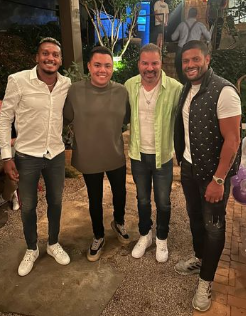 Hulk, do Atlético, curte aniversário da sogra, em BH, ao lado de celebridades