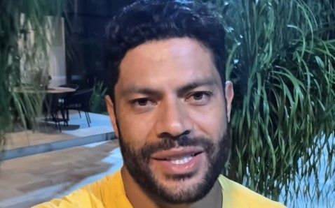 Poupado, Hulk assiste ao Atlético de casa e reage a gol diante do Deportes Iquique