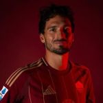 Roma oficializa contratação de zagueiro campeão da Copa do Mundo