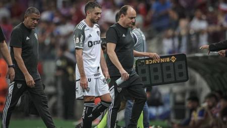 Hyoran foi substituído no primeiro tempo da partida contra o Fortaleza