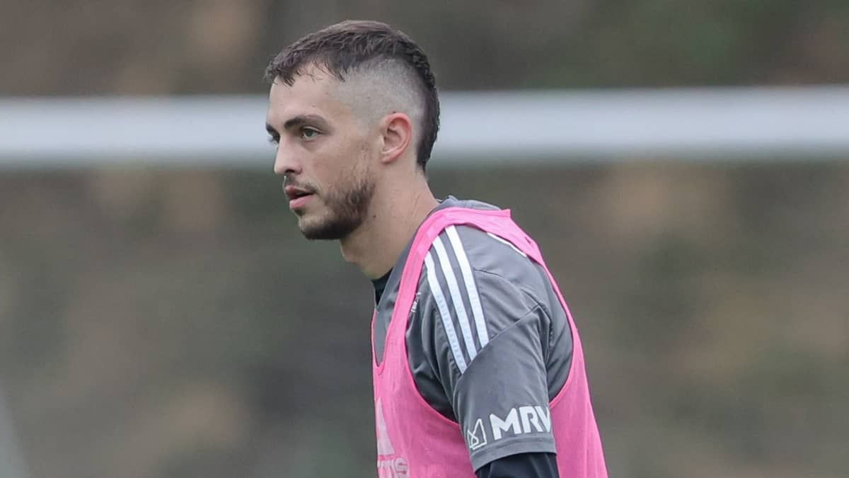 Hyoran comenta estilo de jogo de Diniz no Fluminense, adversário do Atlético