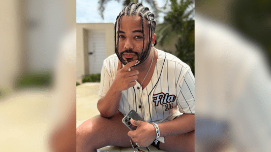 Influencer com 17 milhões de seguidores é investigado por suspeita de exploração de menores | CNN Brasil