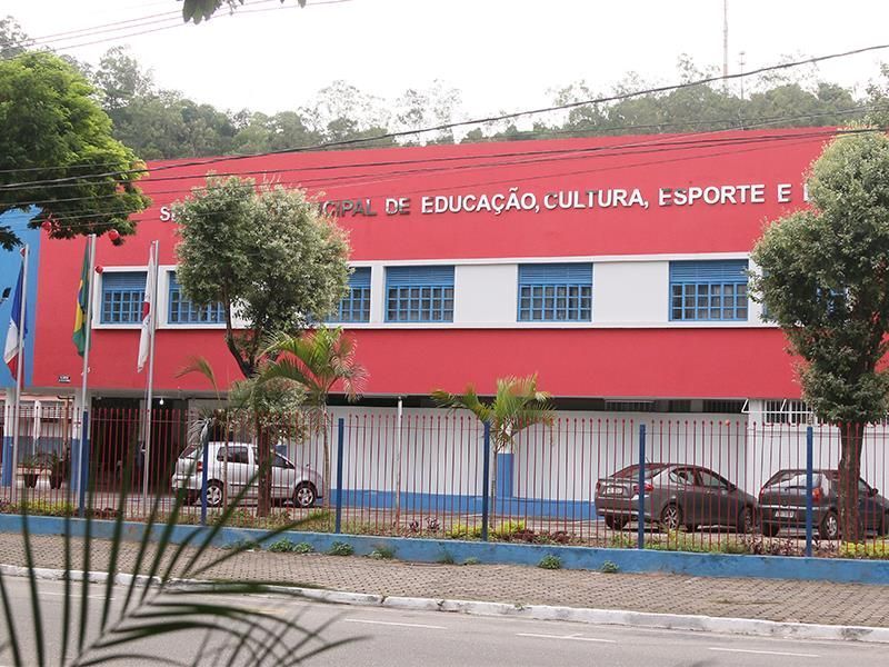 Aula Inaugural marca início do ano letivo em Timóteo