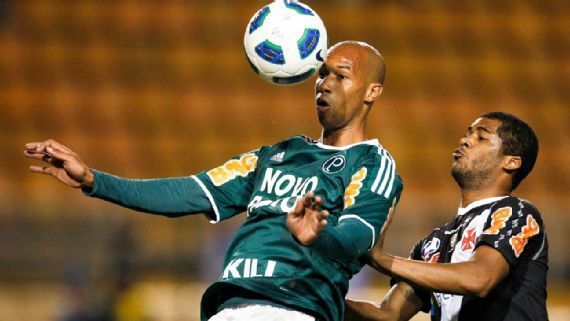 Ex-atacante do Palmeiras deixa aposentadoria para atuar em clube sem divisão