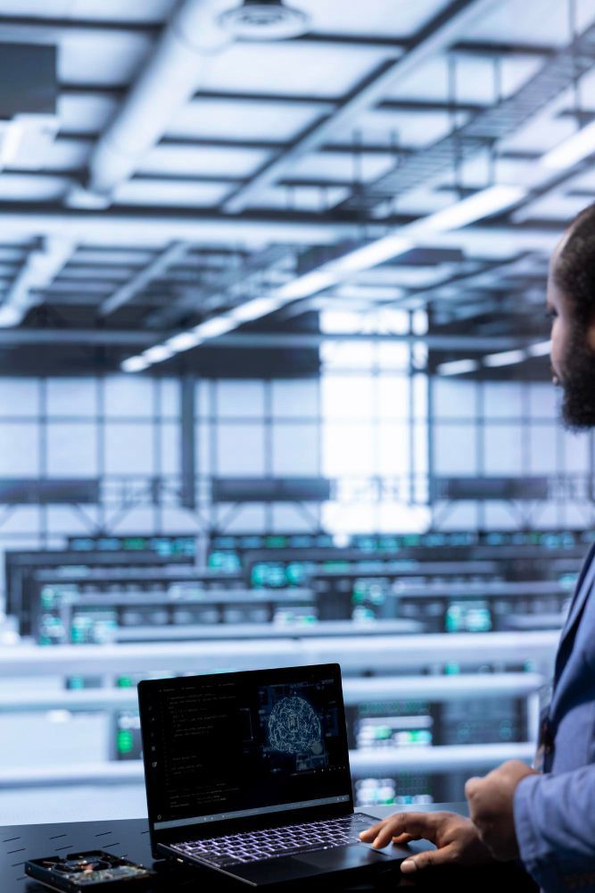 Estudo da IDC projeta avanço sólido para o setor de tecnologia no ano de 2026