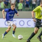 Neto Moura rasga elogios a Ian Luccas, promessa do Cruzeiro: 'tem muita personalidade'