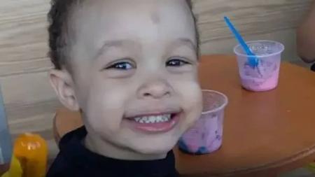 Ian morreu no dia 10 de janeiro, após ser levado para o hospital em estado grave