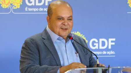 Ibaneis Rocha, governador do DF, foi afastado do cargo por ordem do ministro Alexandre de Moraes