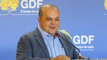 Ibaneis Rocha se apresentou à PF para prestar depoimento após acusação de omissão