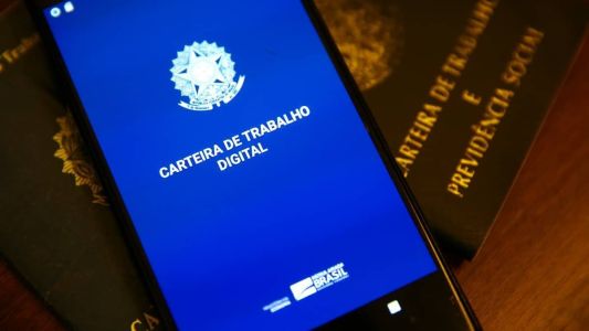 IBGE registrou queda na taxa de desemprego no último trimestre de 2022