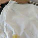 Idosa é internada no CTI após receber alta com líquido escorrendo pelo corpo; família culpa hospital de Betim