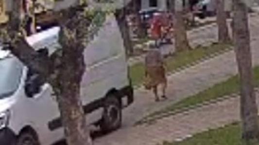 Idosa foi atingida por van