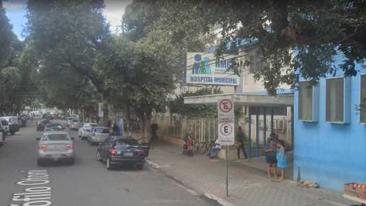 Idoso foi internado no Hospital Municipal de Montes Claros
