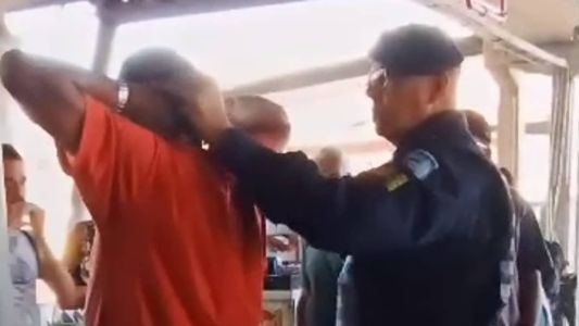 Idoso foi preso e encaminhado para a Delegacia da Mulher