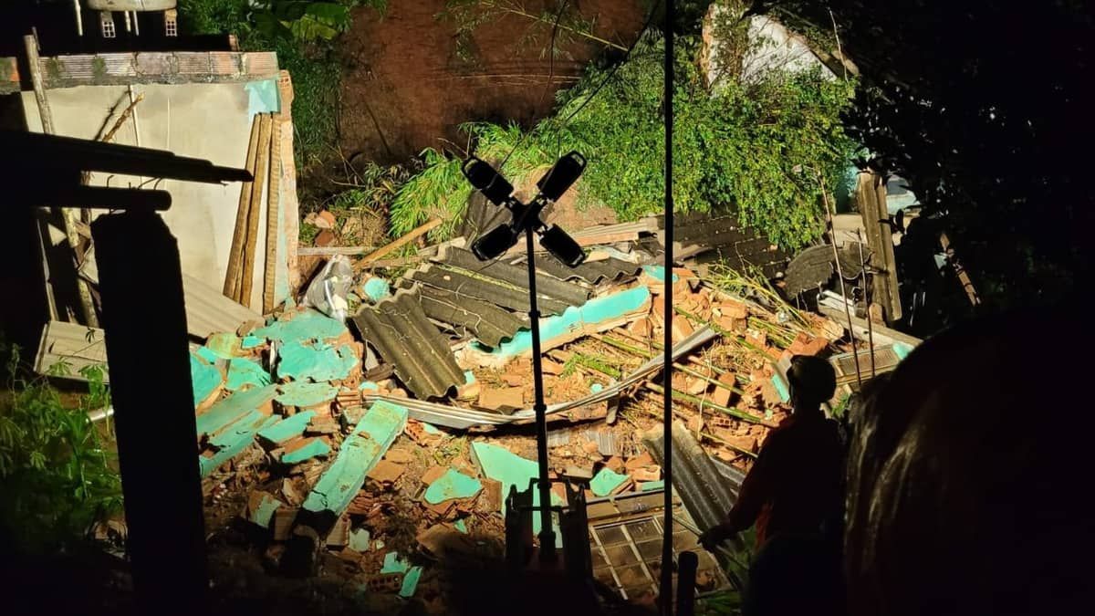 Idoso de 76 anos morre após ser soterrado durante chuva em Santa Luzia e moradores são orientados a sair de casa