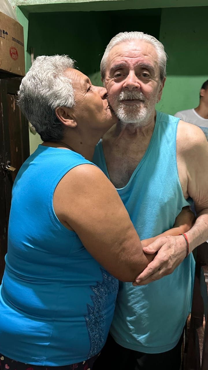 Idosos que morreram com diferença de 2 horas em MG foram enterrados na mesma cova
