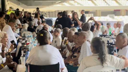 Idosos passaram a tarde desta quarta-feira (4) na Arena MRV, em BH