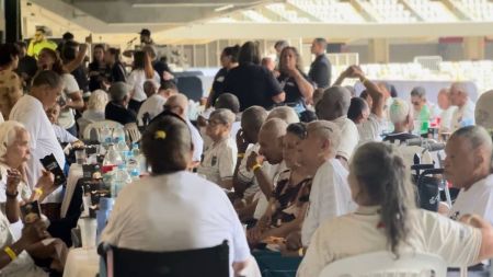 Idosos passaram a tarde desta quarta-feira (4) na Arena MRV, em BH