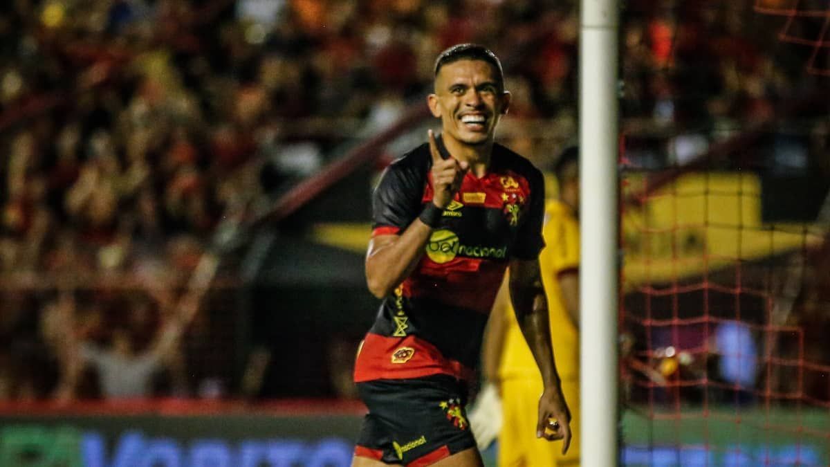 Sport celebra absolvição de Igor Cariús no STJD: 'Não se pode condenar ninguém previamente'
