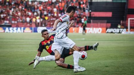 Igor Cariús, lateral-esquerdo do Sport, é suspeito na operação