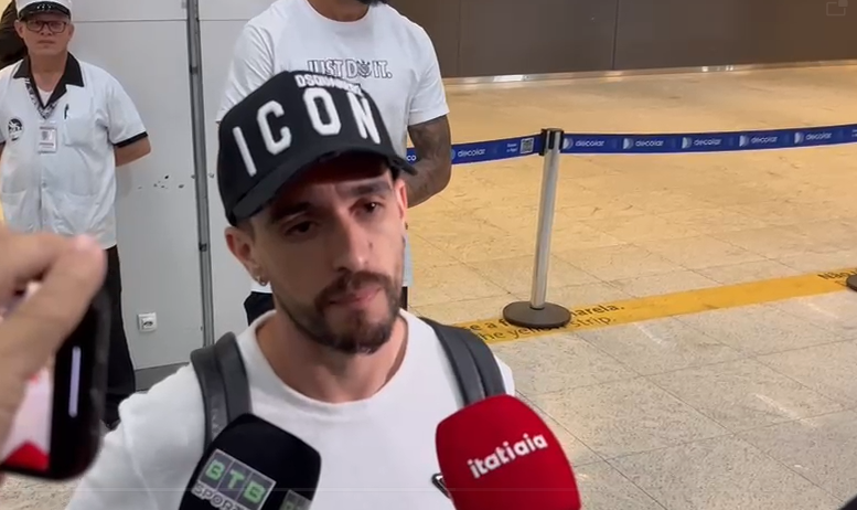 Igor Coronado chega ao Corinthians, diz viver sonho e projeta estreia