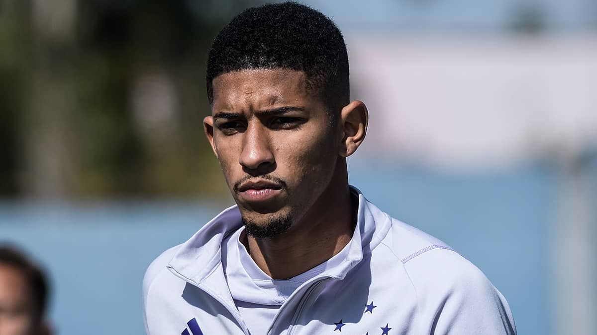 Lateral do Cruzeiro, Igor Formiga acerta transferência para clube português