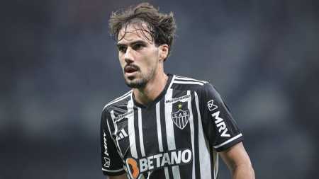 Igor Gomes diz que time precisa dar a volta por cima nos próximos jogos