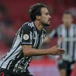 Igor Gomes sobre objetivo do Atlético: 'Se não classificar para a Libertadores é um ano perdido