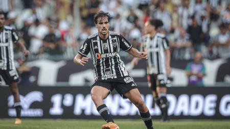 Igor Gomes foi recebido com duras vaias no Morumbi
