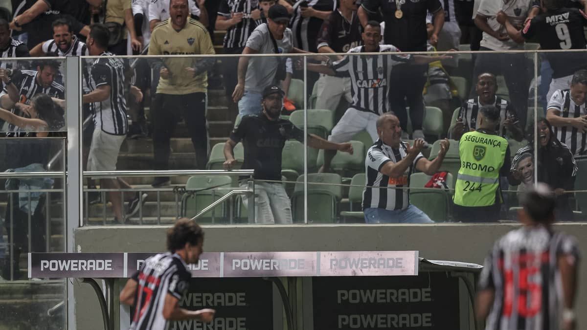Galo vence e respira na Libertadores