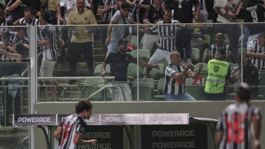Igor Gomes marcou os dois gols do Atlético sobre o Alianza Lima
