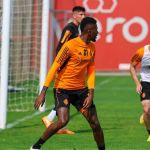 Inter deve ter time misto e novidade para enfrentar o Athletico pelo Brasileirão