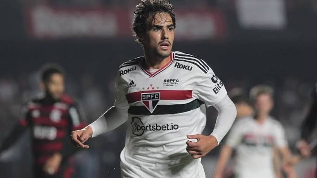 Atlético: Igor Gomes chega a BH para ser oficializado como reforço para Coudet