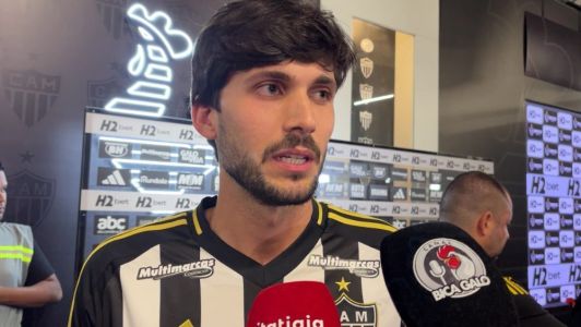 Igor Rabello, com a camisa do Atlético na Arena MRV, em Belo Horizonte