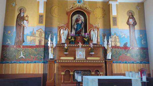 Igreja de Nossa Senhora dos Anjos, em Itambacuri