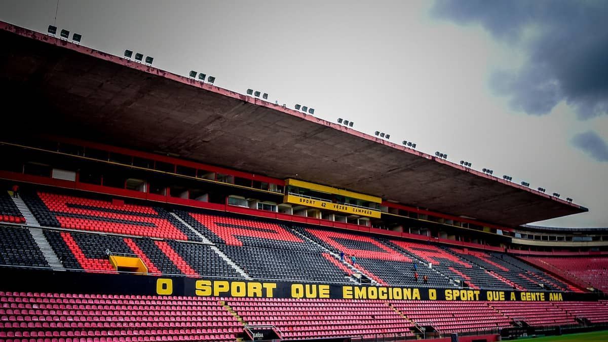 Presidente do Sport mira transformar Ilha do Retiro em 'miniarena'; conheça valores e capacidade planejada