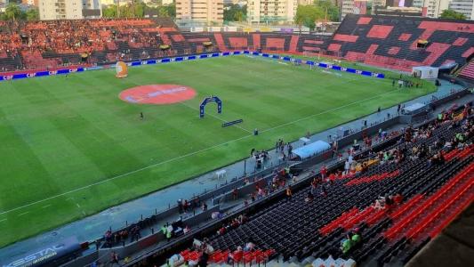 Ilha do Retiro recebe o jogo entre Sport e Mirassol neste domingo (9)