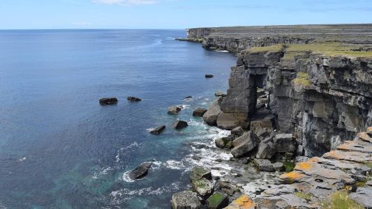 Ilhas remotas na Irlanda - Imagem ilustrativa