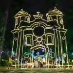 Decoração de Natal da Praça da Liberdade, em BH, pode ser vista até esta sexta (6); veja programação