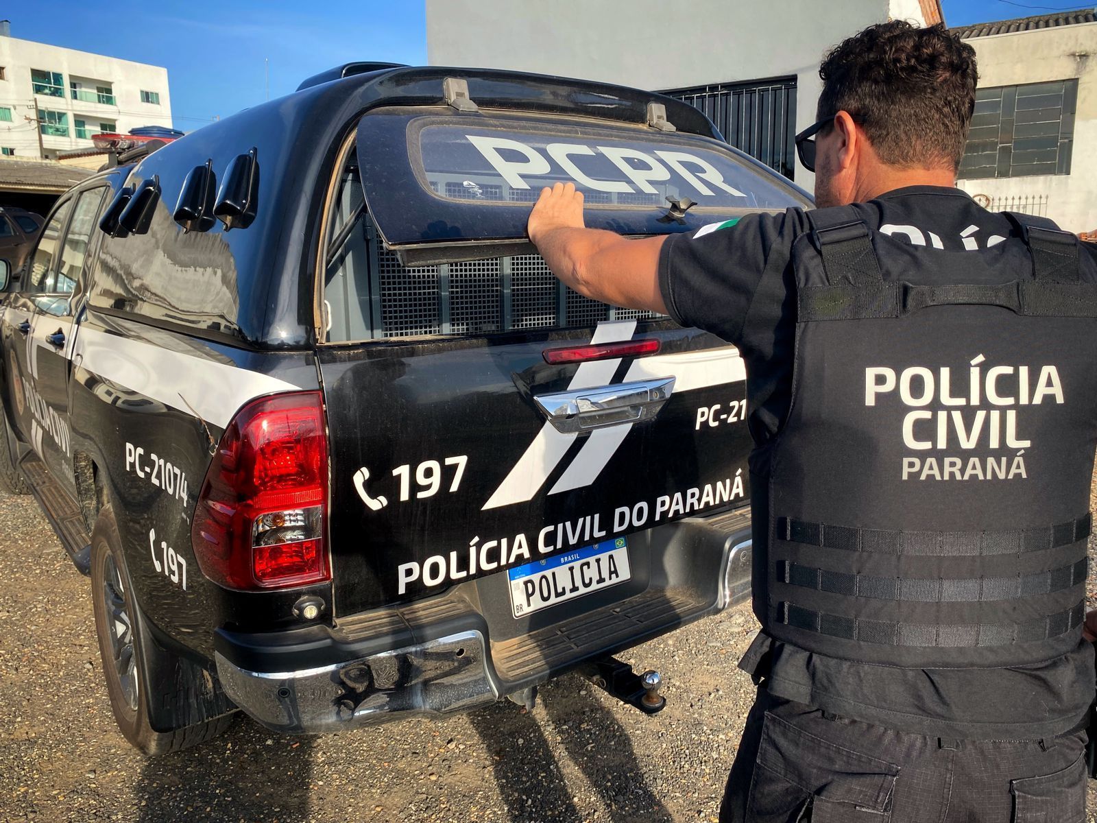 Homem é preso por agredir esposa e mantê-la em cárcere privado no Paraná