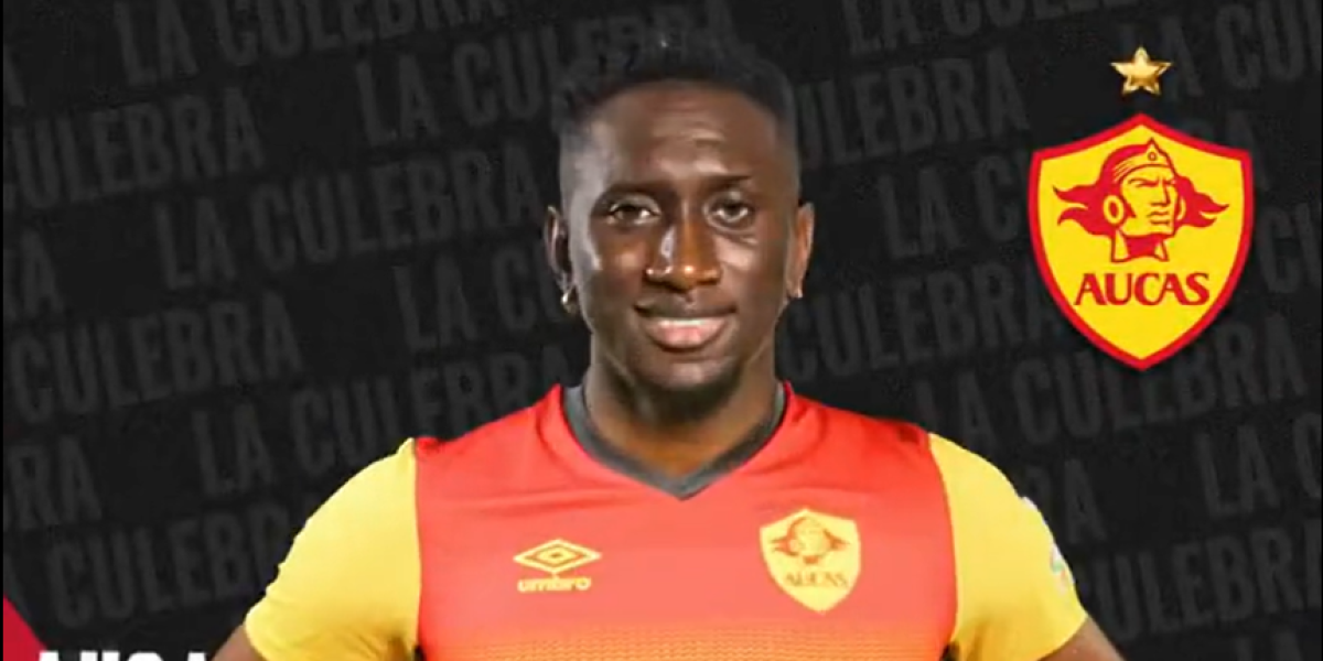 Vitória negocia a contratação do atacante equatoriano Erick Castillo