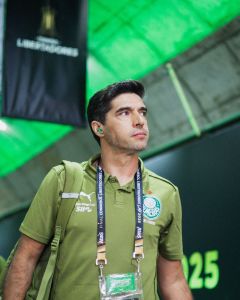 Abel falou sobre o Cruzeiro após vitória do Palmeiras na Libertadores