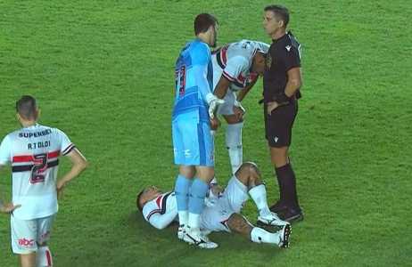 Alan Franco sentiu lesão durante jogo entre São Paulo e Internacional