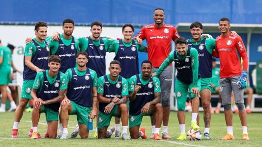 Jogadores do Palmeiras no último treino antes de partida contra o Novorizontino