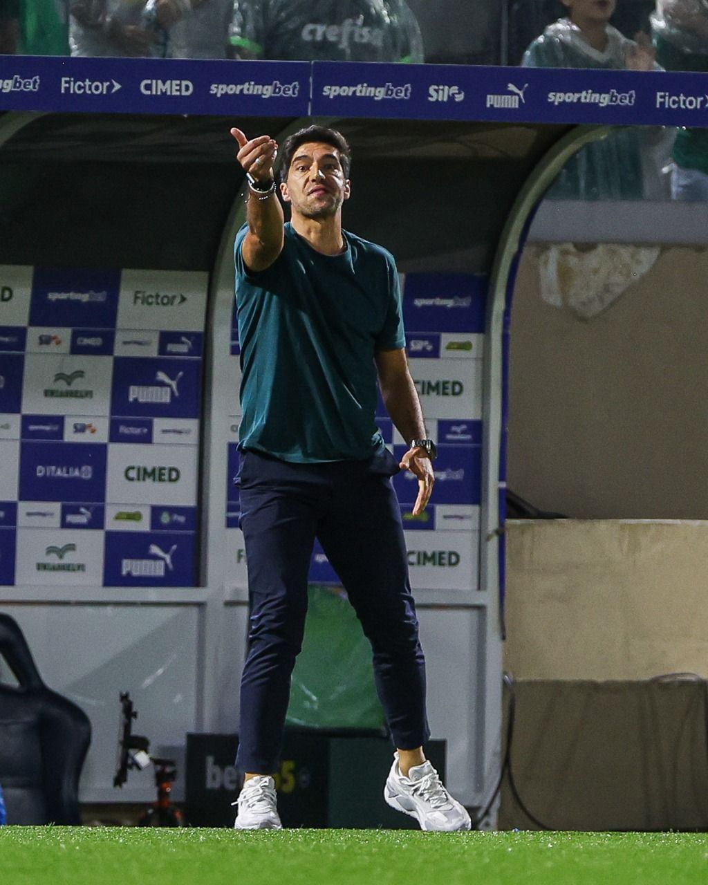 Abatido, Palmeiras vive alta tensão antes de clássico e jogo com Atlético