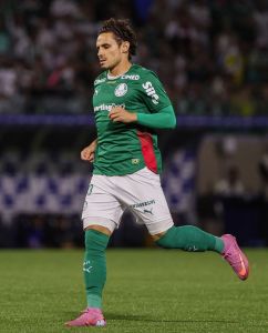 Veiga pode estar de saída do Palmeiras em breve