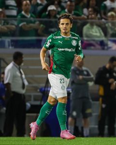 Veiga pode estar de saída do Palmeiras em breve