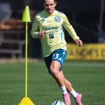 Ex-Palmeiras, Veiga abre o jogo sobre adaptação ao México e faz revelação