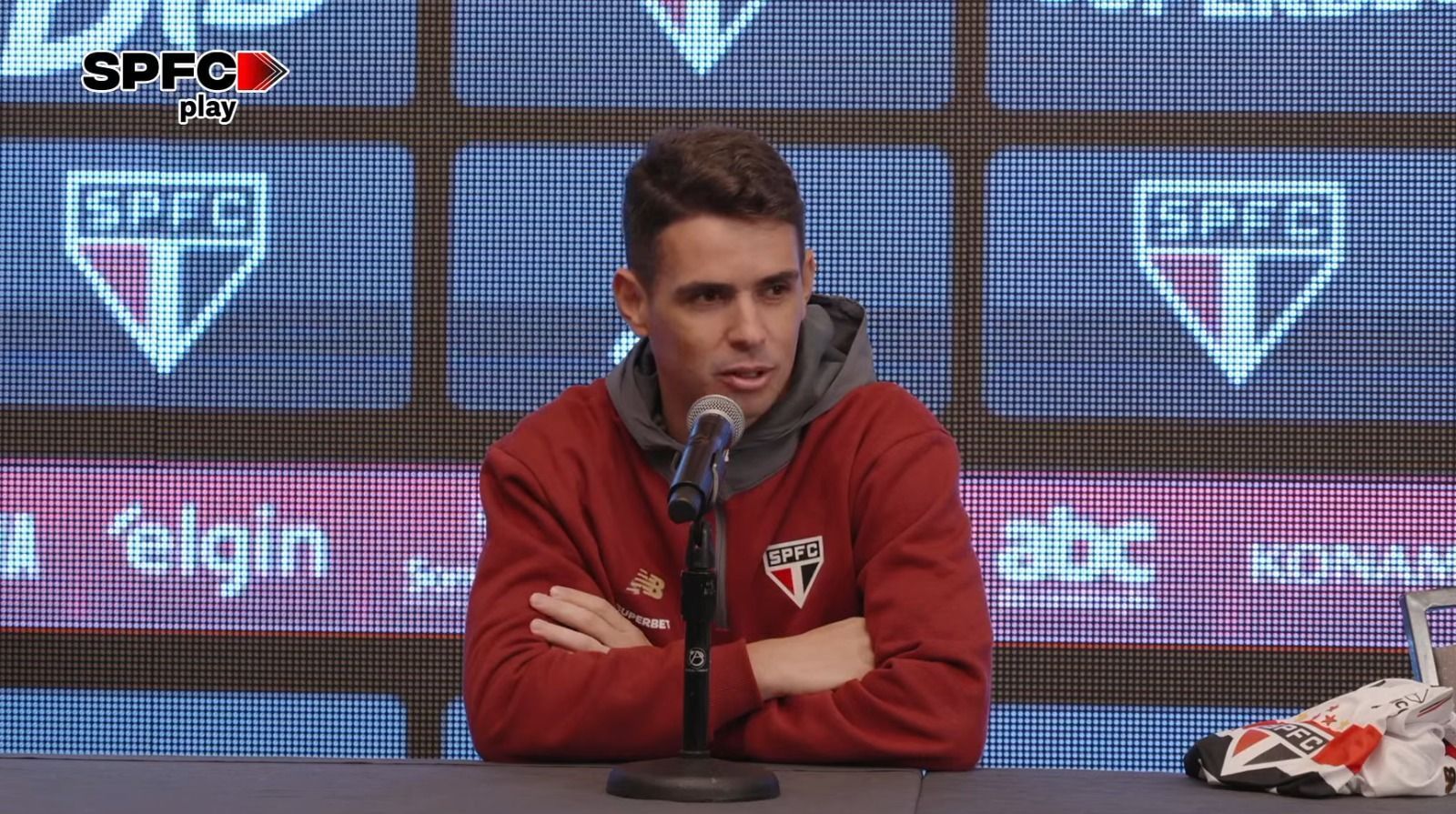 Oscar revela se guarda mágoas da última passagem pelo São Paulo