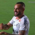 Referência a Neymar? Guilherme, do Santos, explica comemoração contra o Palmeiras